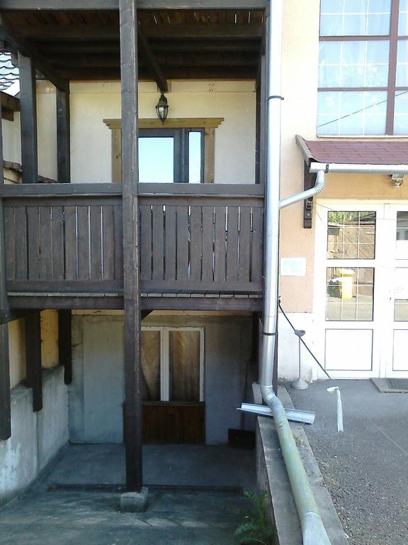 Belvarosi Vendeghaz Miskolc Exterior photo